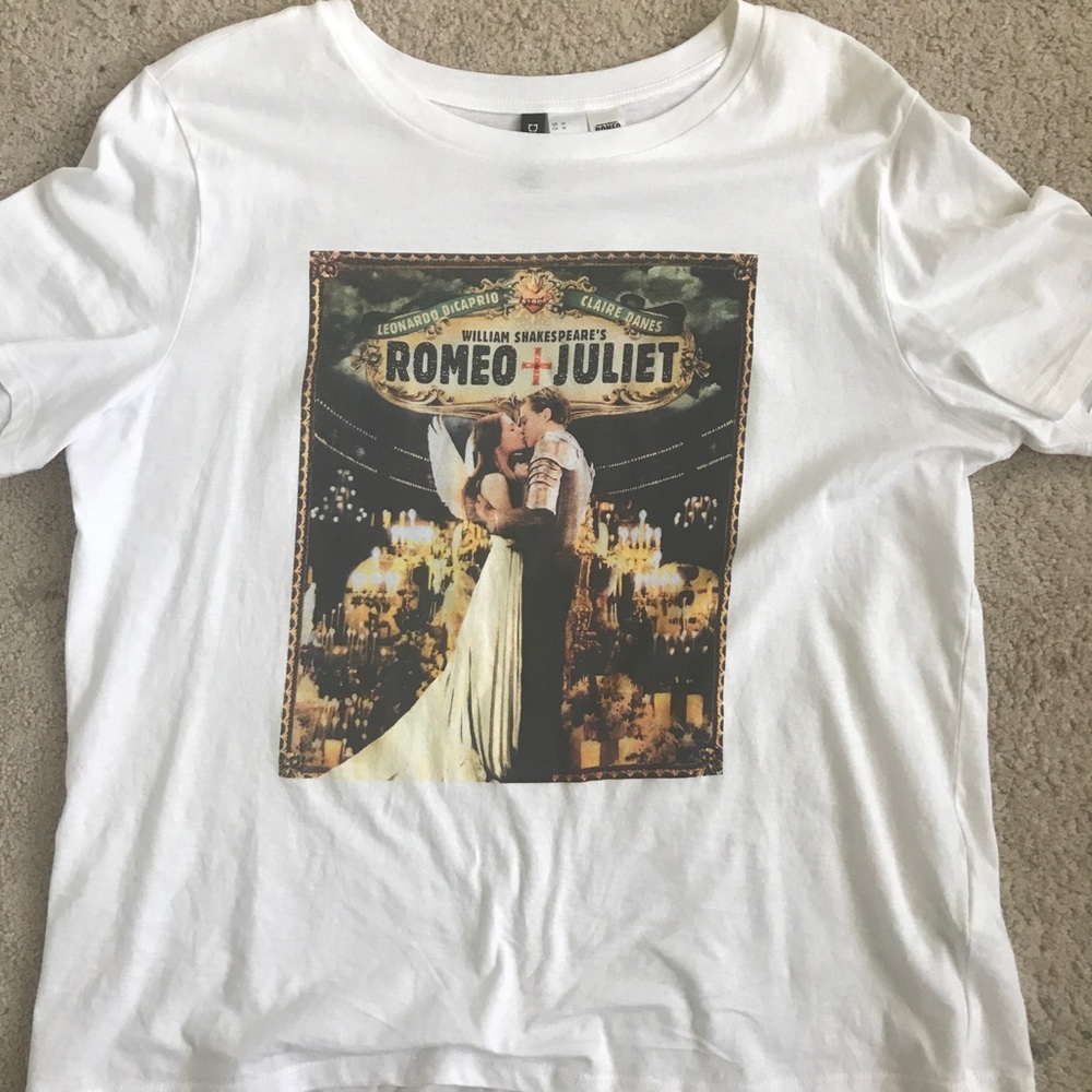 White graphic Tee